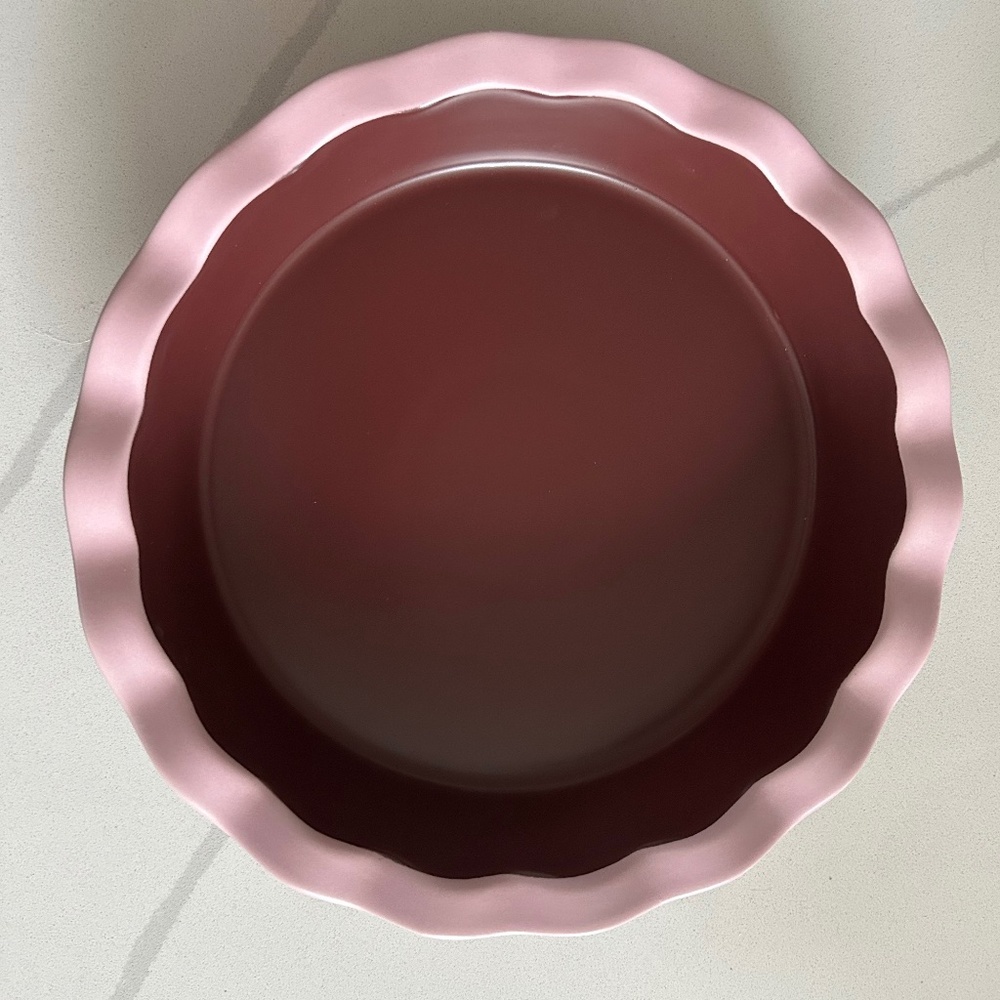 Cherry Lacquer Pie Dish by Noon & Moon, New in Box, 9"